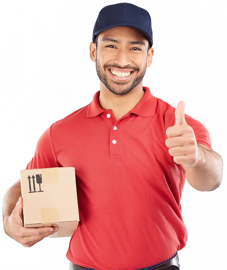 Entregador da CentroSul com mercadoria pronta para envio